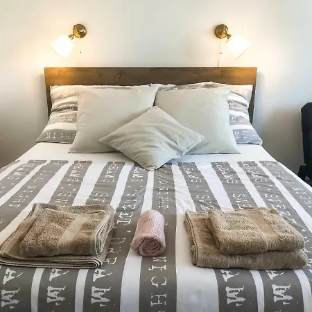 1 Bdr Apartment, Soblahovska דירה Trenčín
